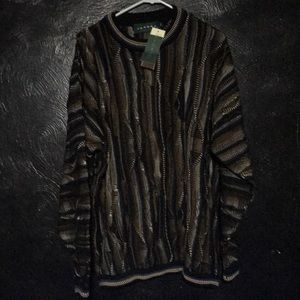 Coogie style sweater (Tundra Canada)